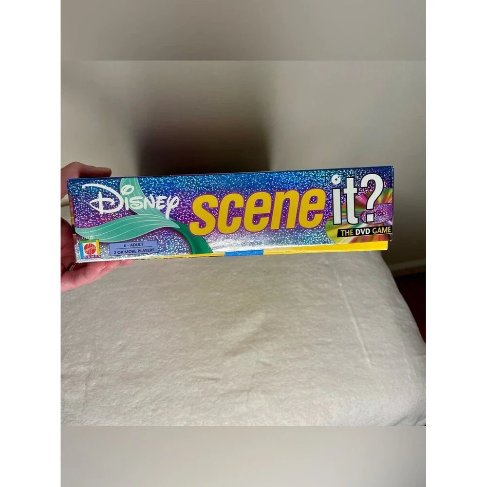 Disney Scene It DVD Board Game Family Complete Mattel Pixar 1st Edition WDW 2004